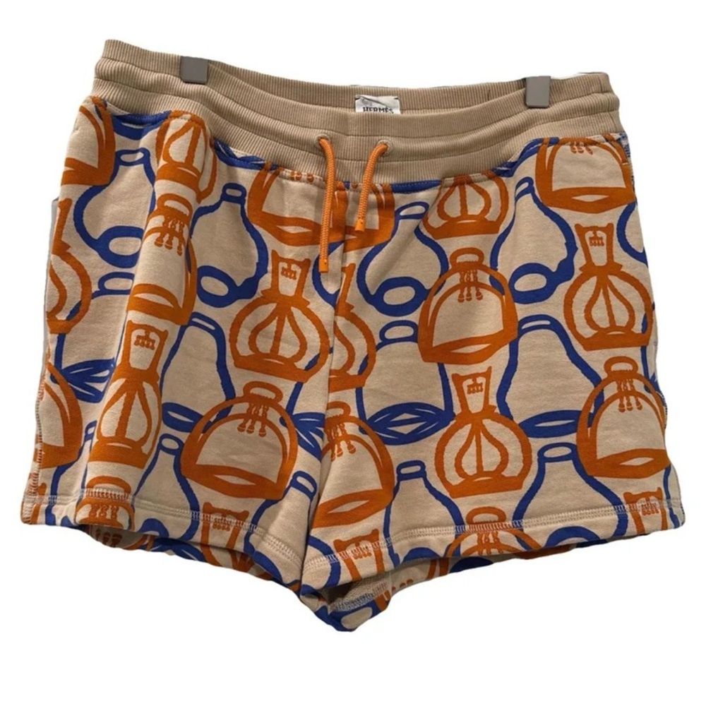 NWOT. Hermes Fantaisie D'etriers Printed Shorts.